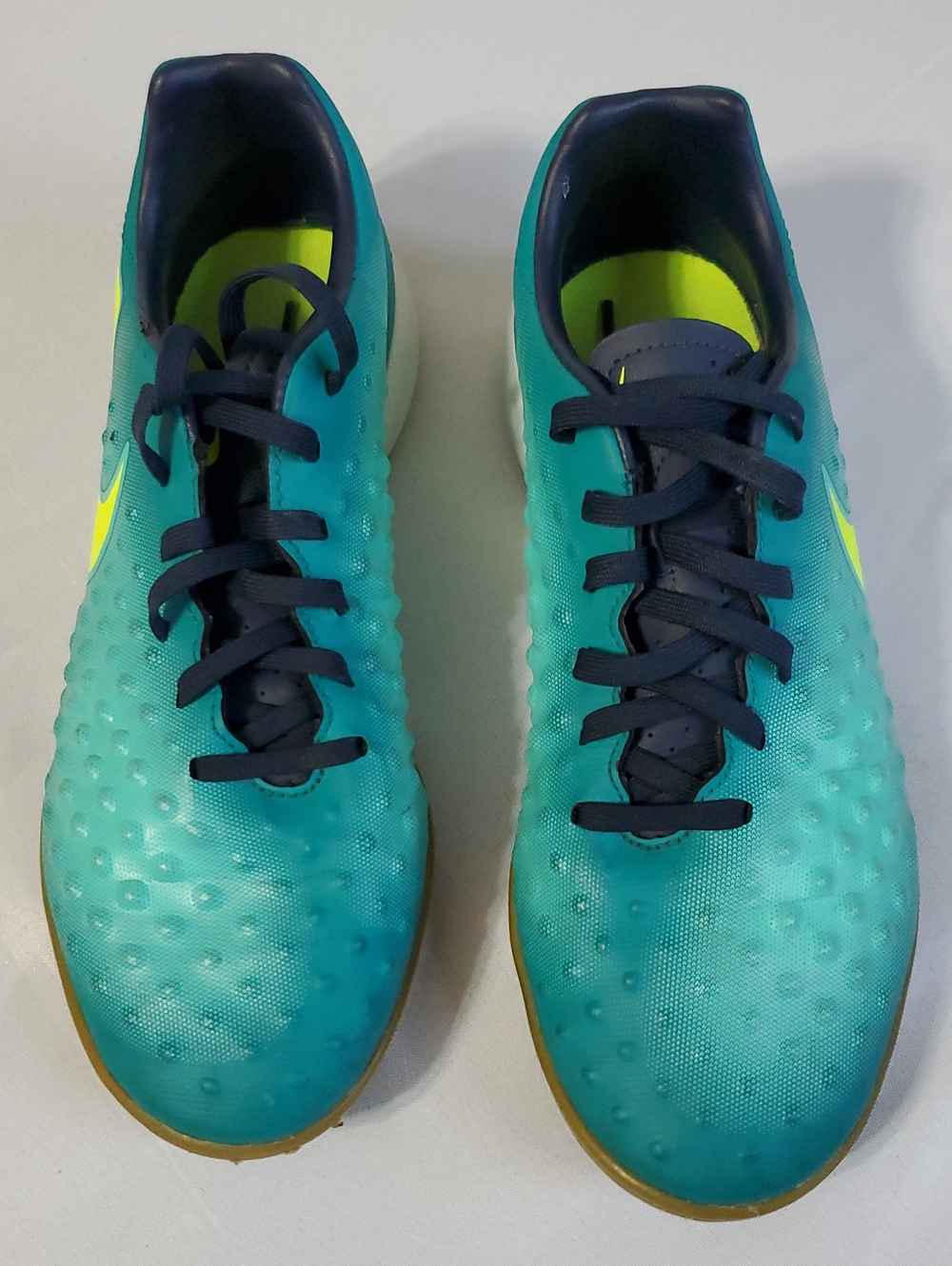 Nike Magistax EUC Teal-Neon Yellow Indoor Arena Soccer Lace-up Sneakers Sz 7.5
